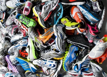 pile-of-running-shoes-011