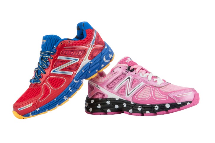 Desde allí habla trolebús First Look at New Balance's 2014 runDisney Shoes - Women's Running