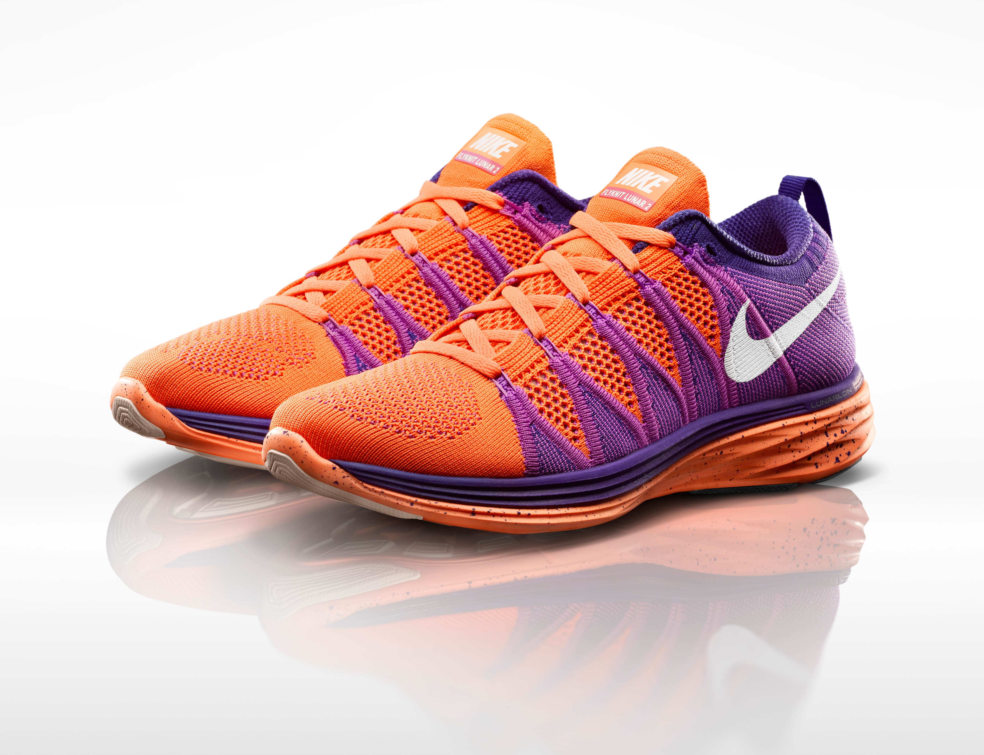 Nike_Flyknit_Lunar_2_W_Pair