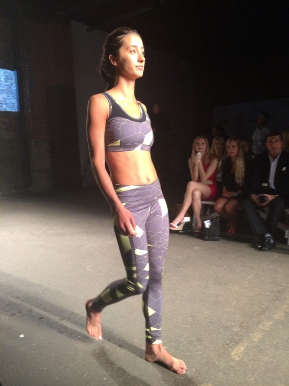 Oiselle Running Sports Bra - Runway