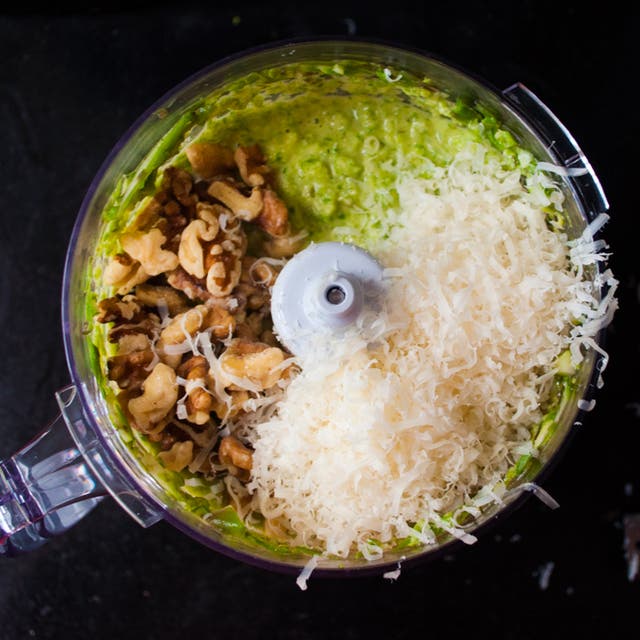 Recipe: Asparagus Pesto