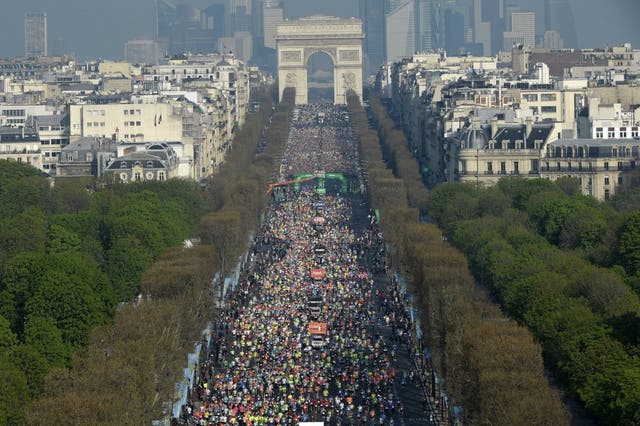 11 Gorgeous Photos of the Paris Marathon