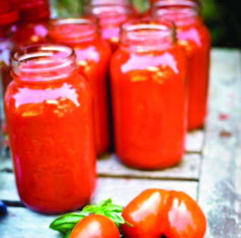 Try This Simple and Delicious Tomato Sauce