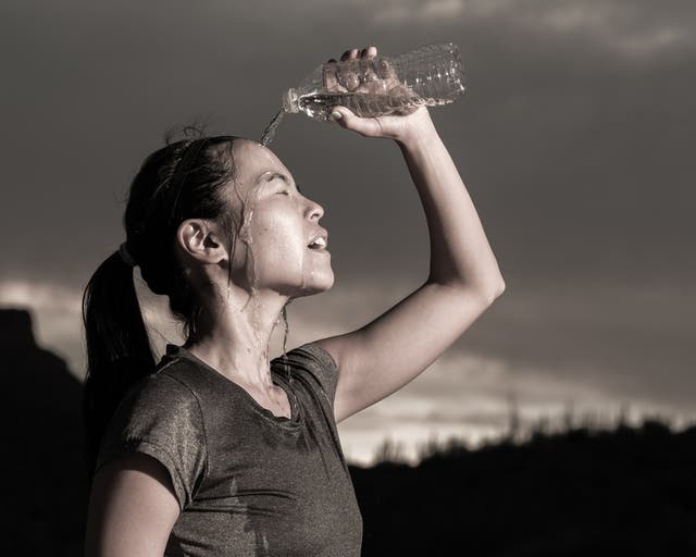 3 Ways to Wear Water and Stay Cool on Hot Summer Runs