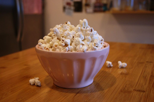 Healthier Popcorn That Beats The Movie Theater Version