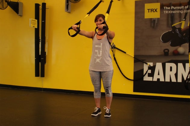 Forward Lunge with Chest stretch 1