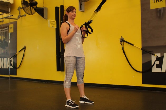 Single-arm squat and row-2