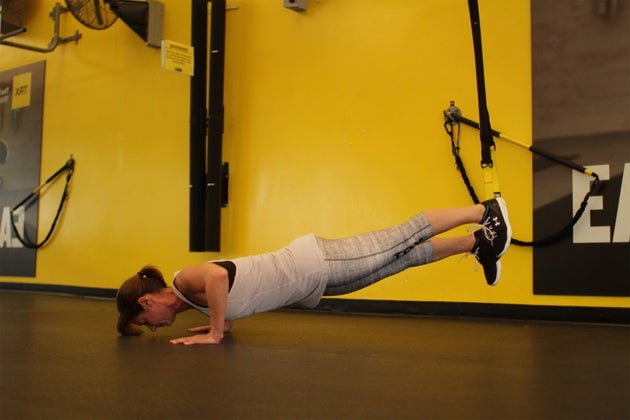 TRX push up 2