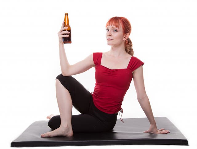 A New Type Of Yoga That Involves Yelling And Drinking Beer