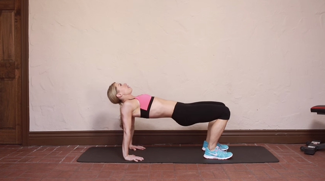 A Reverse Tabletop Works Your Glutes, Core And Hammies