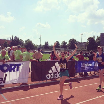 sara goberna-happyhips- half marathon