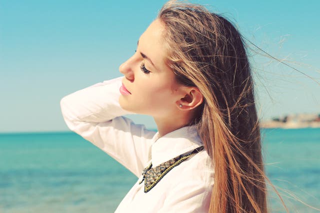 Your 3-Step Guide To Using Dry Shampoo The Right Way