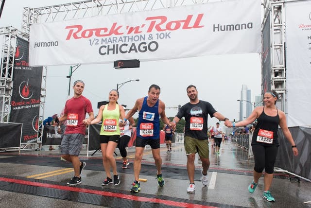 Runners Got Wet And Wild At Rock 'n' Roll Chicago