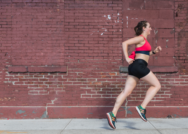 Project Start: Meet Kelly Roberts—The #SportsBraSquad Leader