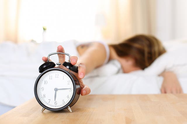 6 Tricks To Becoming A Morning Runner And If They Actually Work