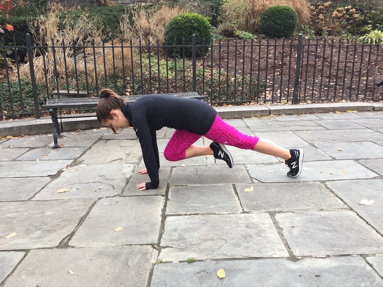 Try This 8-Minute Core Workout You Can Do Anywhere