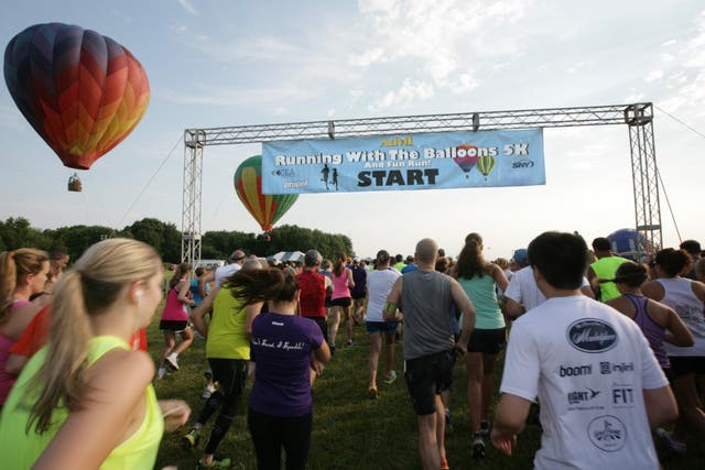 This 5K Runs Under 100 Hot Air Balloons