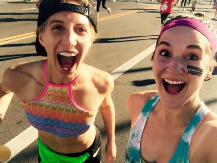 Women Share What It's Like Running Sports Bra Only For The First Time