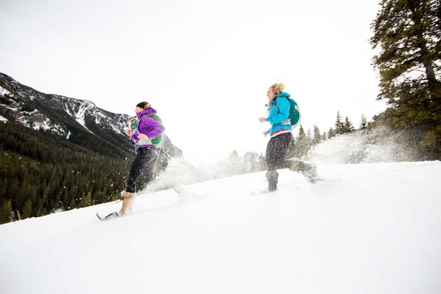 Why You Should Try Snowshoe Running This Winter