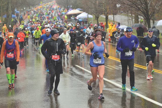 These Moments Hit Home For Women Runners In 2018