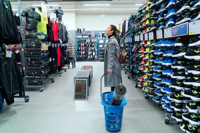 25 Ways to Support Your Local Run Shops Right Now