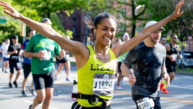 This Is How Runners Feel About Returning to Races and Group Runs
