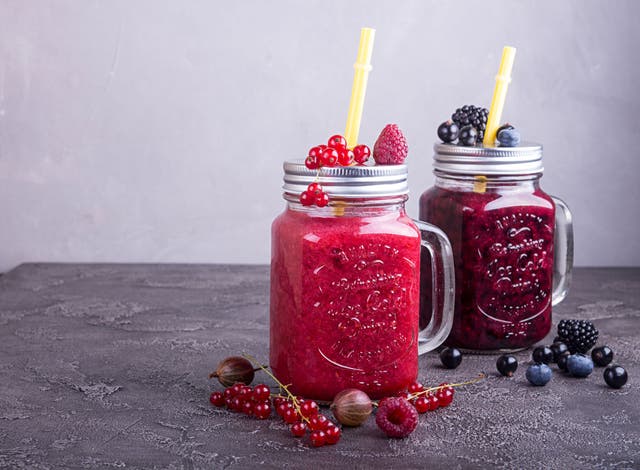 Why Runners Should Add This Berry to Their Diet