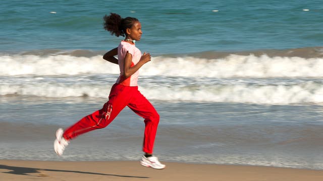 Cues to Improve Your Run and Yoga Posture