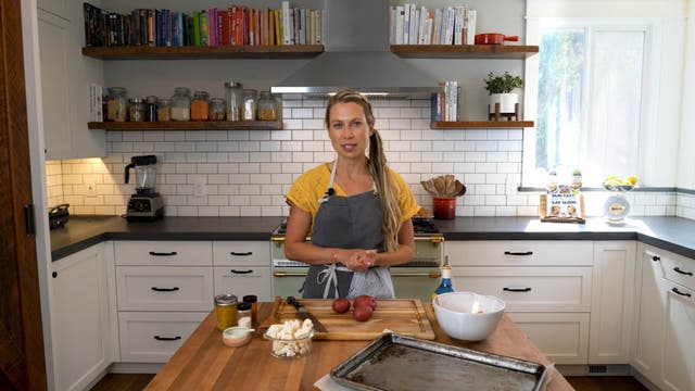 One Way to Make Sure You're Eating Enough Veggies? Prep Them Every Week