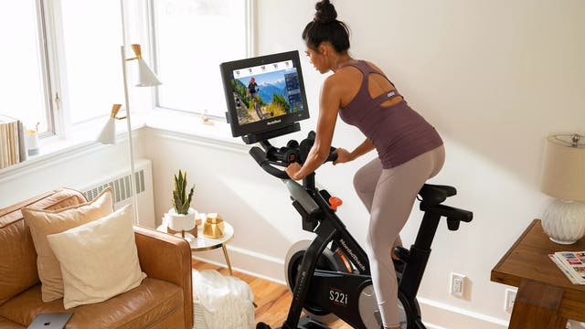 How an Indoor Ride Can Make You a Better Runner
