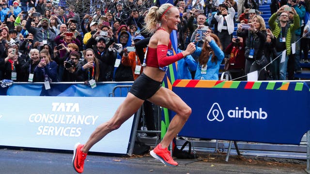 Should You Lean Forward When You Run?