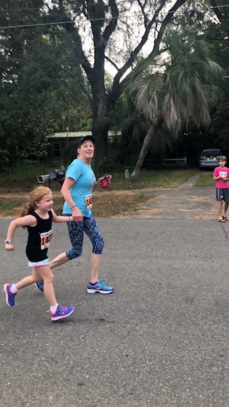 suzanne-munroe-raina-lloyd