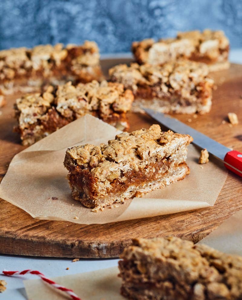 fig-and-oat-bars
