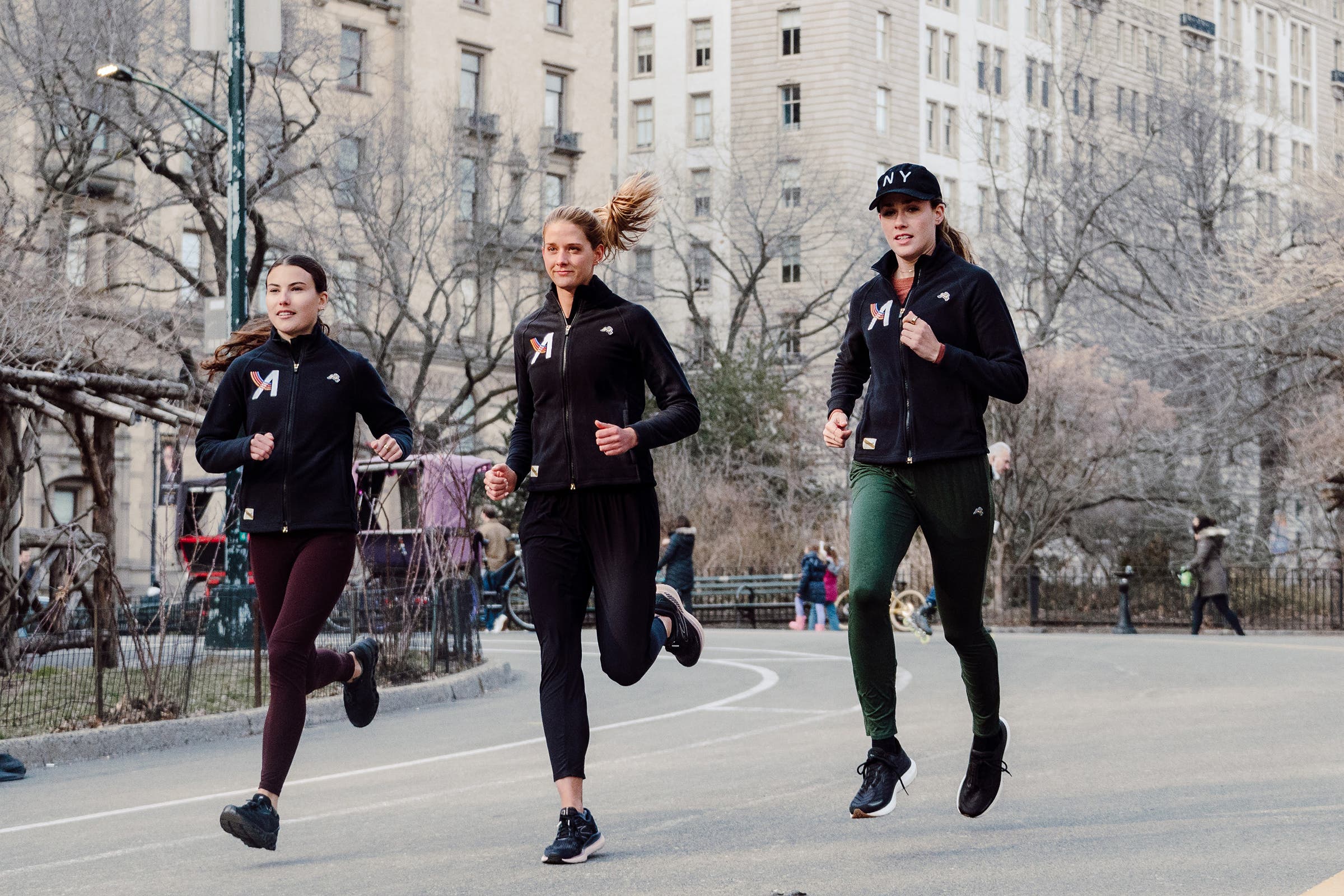 The three Atalanta NYC runners (Aoibhe Richardson, Karisa Nelson, Jamie Morissey)