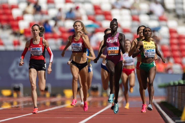 World Athletics Championships Live Updates: Finals in the 800 Meters,  Steeplechase and the 4x400 Meter Relay - Women's Running