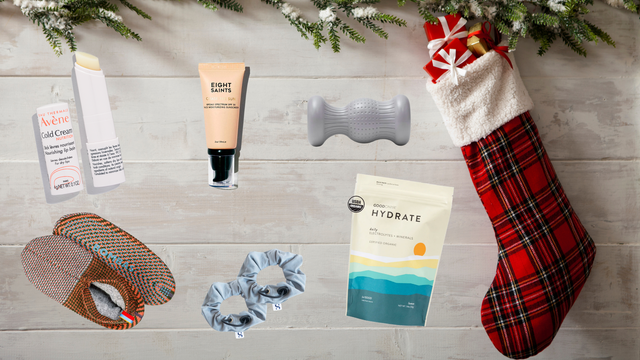 12 Stocking Stuffers for Runners