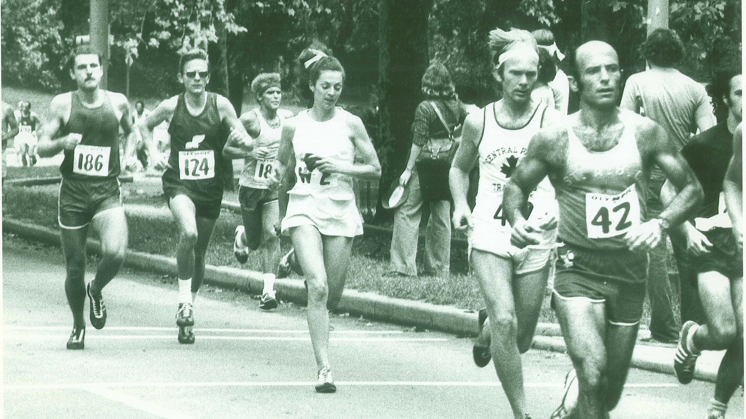 Kathrine Switzer early in NYCM1974